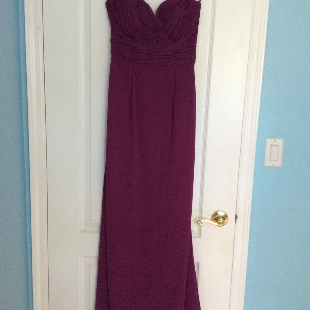 Strapless elegant evening gown
